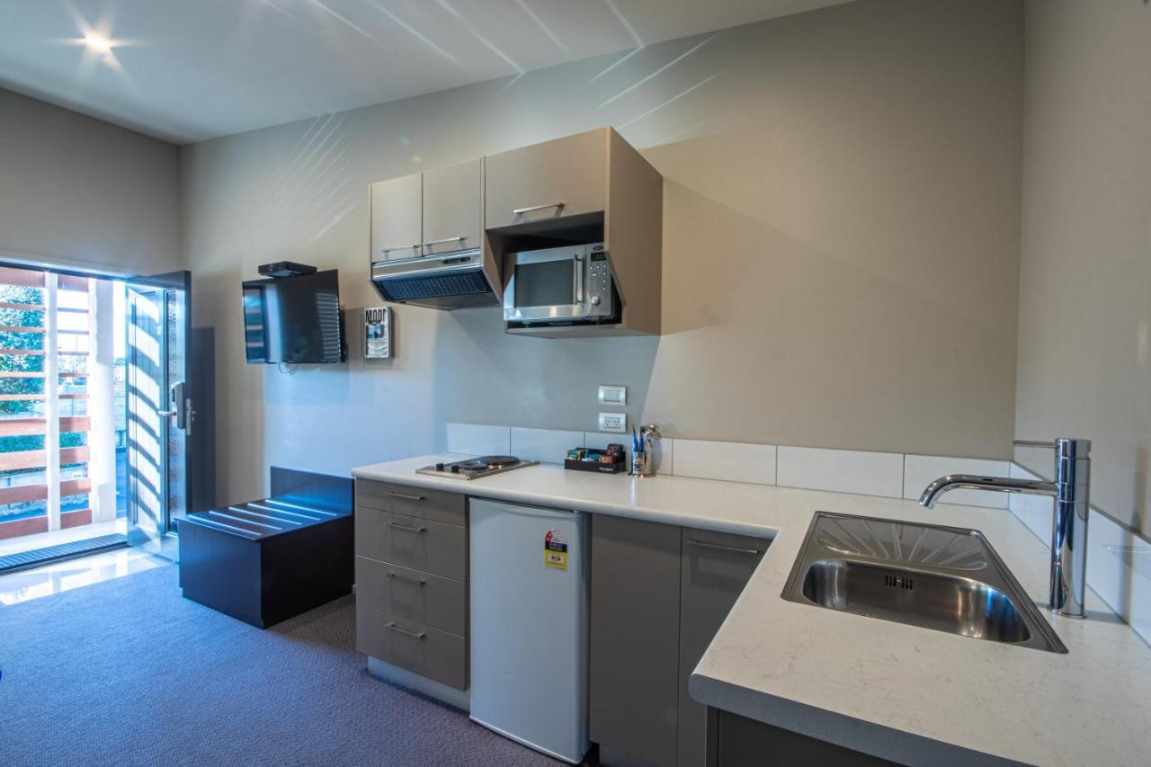 Amity Court Motel Stratford Esterno foto