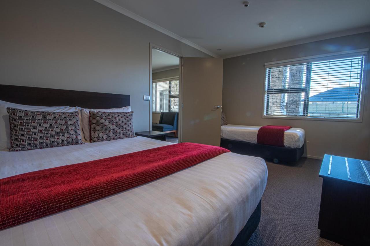 Amity Court Motel Stratford Esterno foto