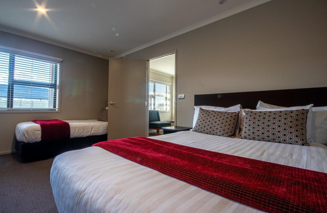 Amity Court Motel Stratford Esterno foto