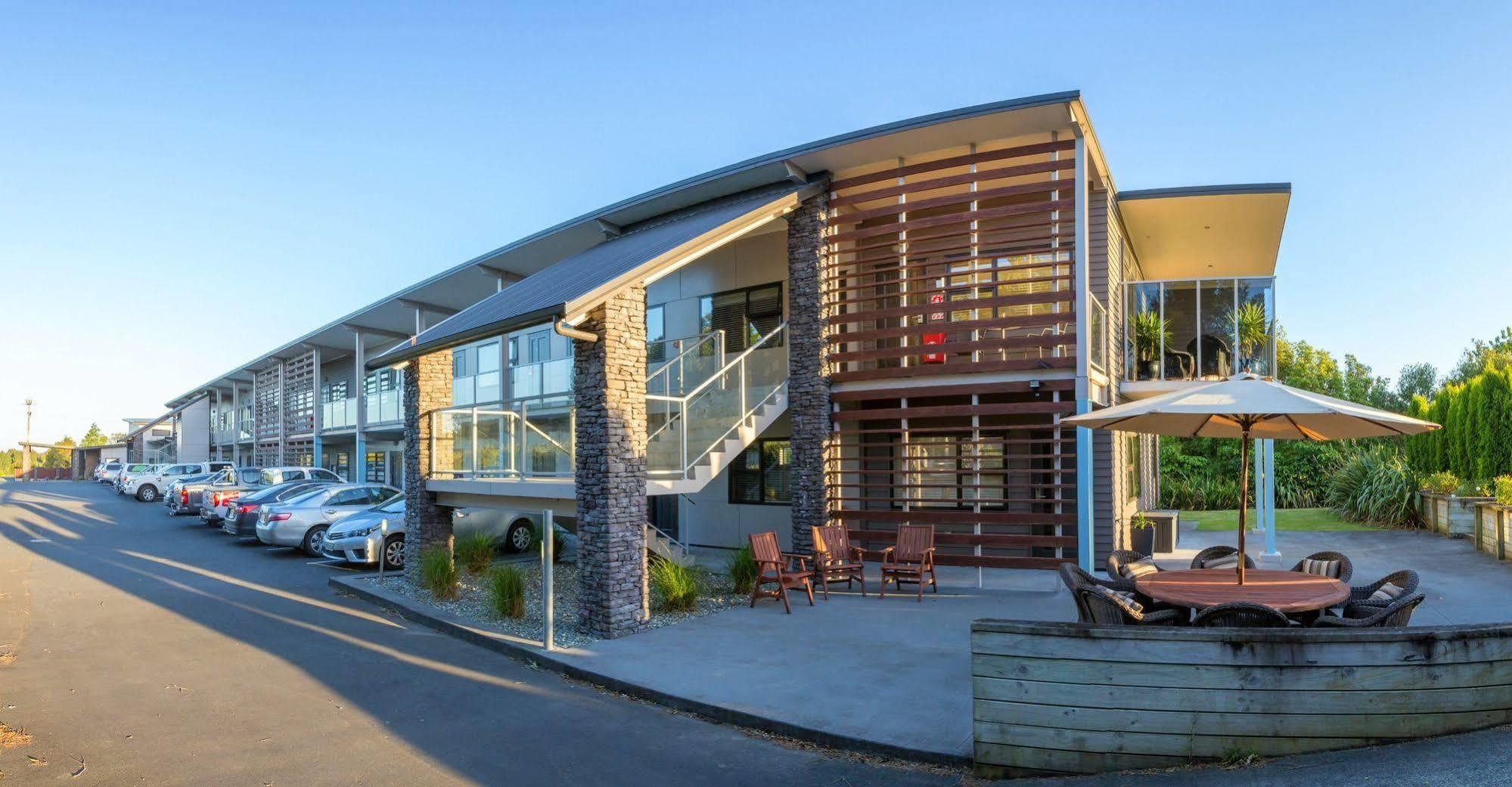 Amity Court Motel Stratford Esterno foto