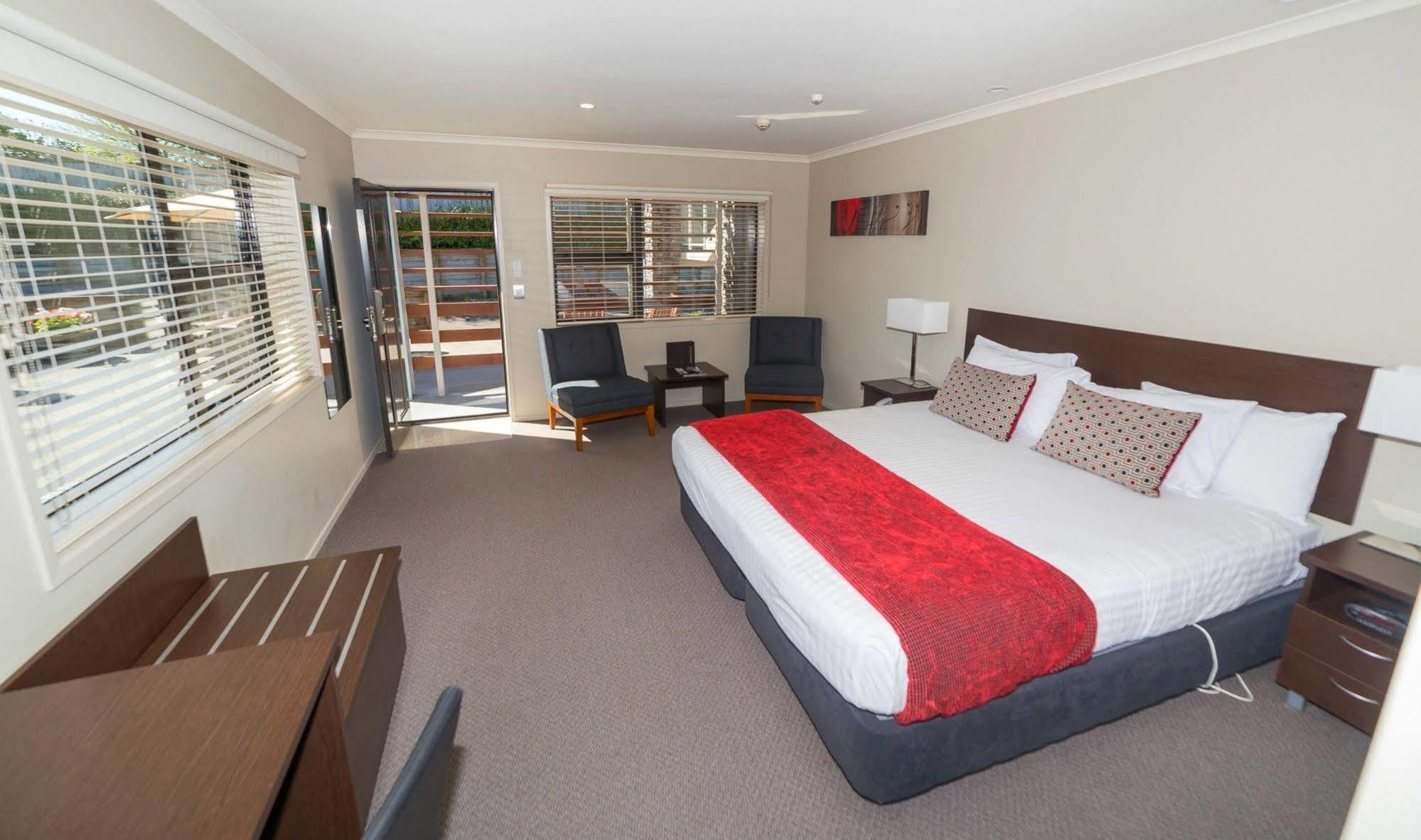 Amity Court Motel Stratford Esterno foto